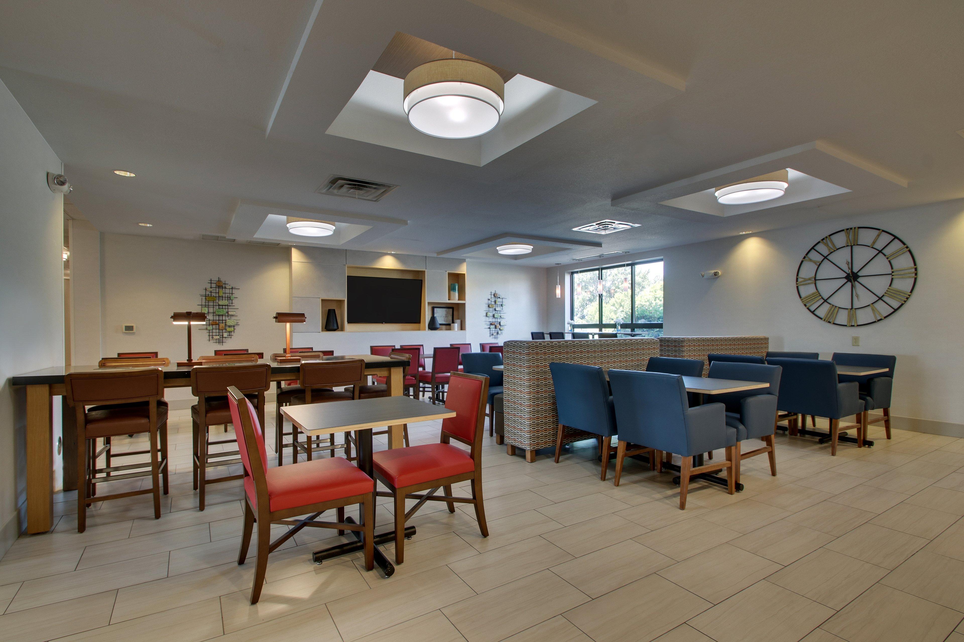 Holiday Inn Express Hotel & Suites Morris By Ihg Eksteriør bilde