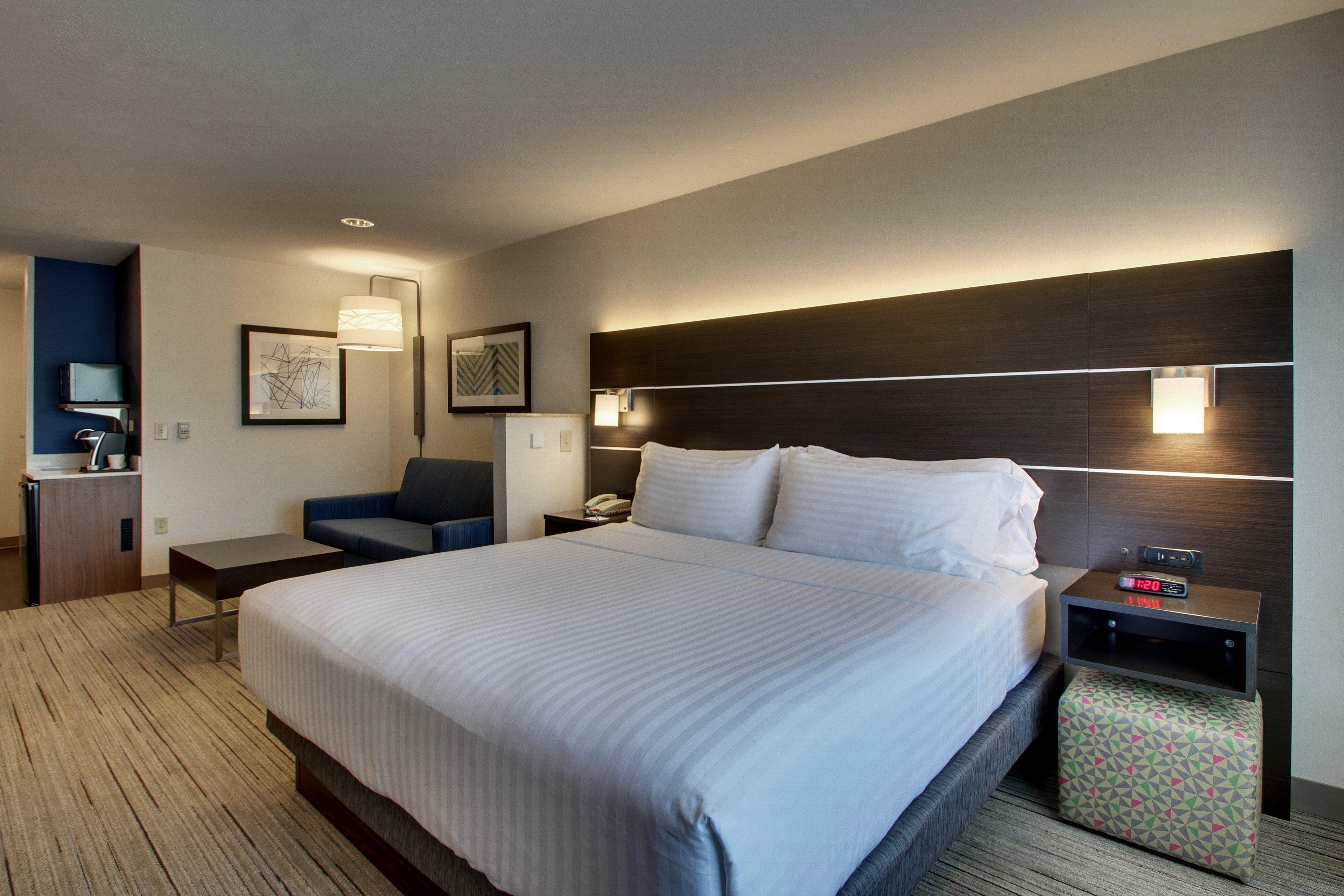 Holiday Inn Express Hotel & Suites Morris By Ihg Eksteriør bilde