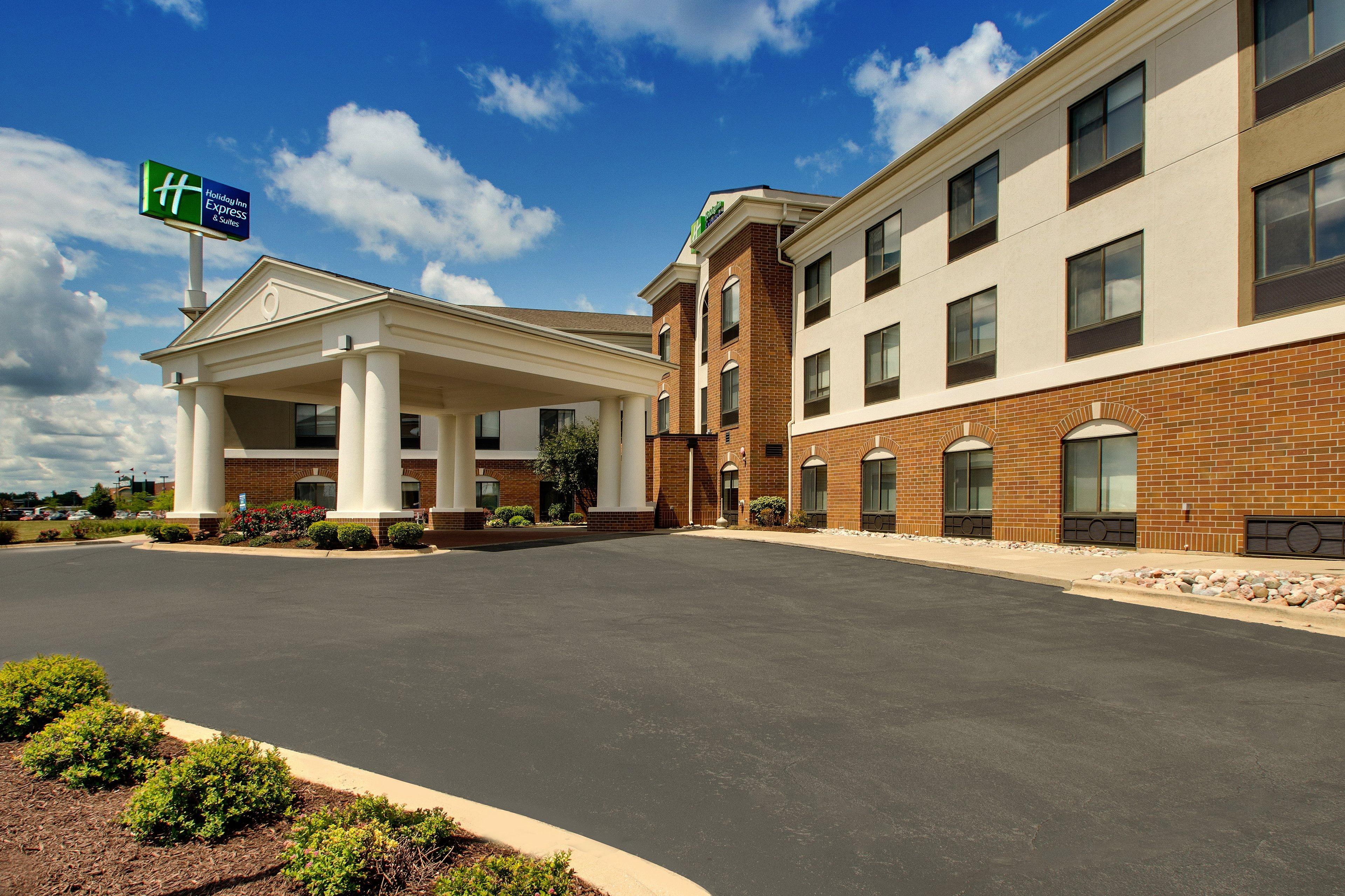 Holiday Inn Express Hotel & Suites Morris By Ihg Eksteriør bilde