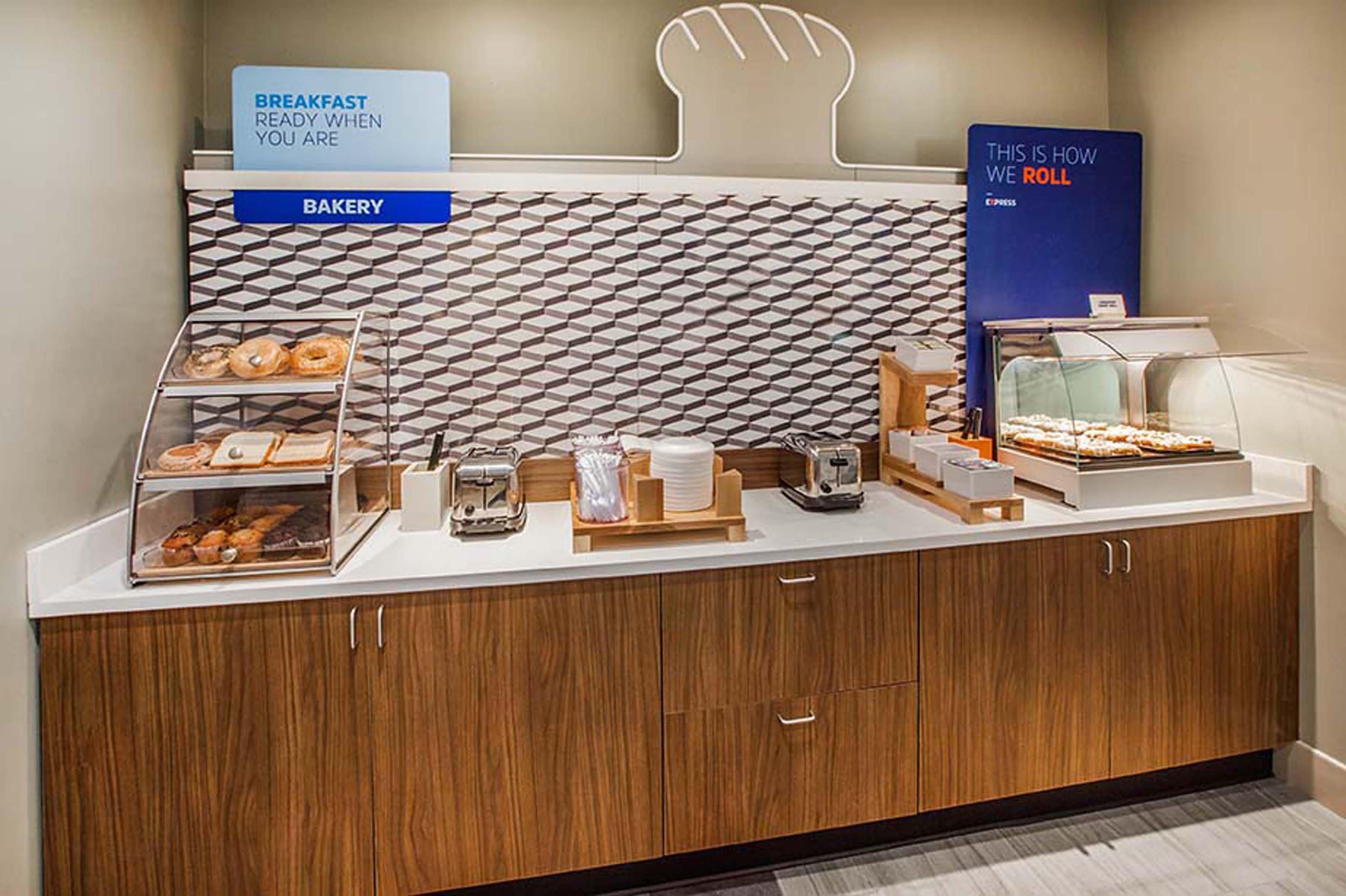 Holiday Inn Express Hotel & Suites Morris By Ihg Eksteriør bilde